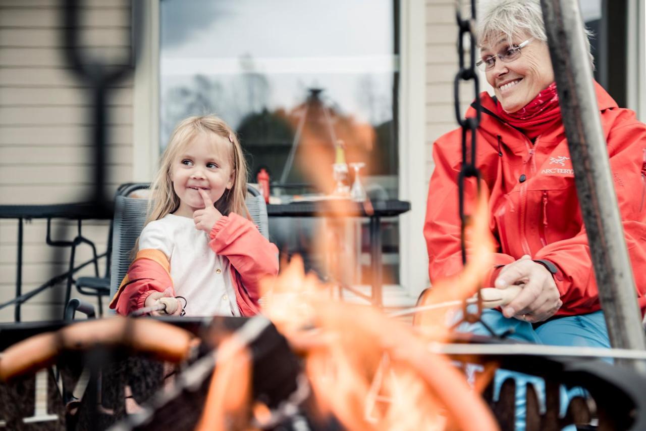 Jolstraholmen Camping Og Hytter Vassenden Bagian luar foto