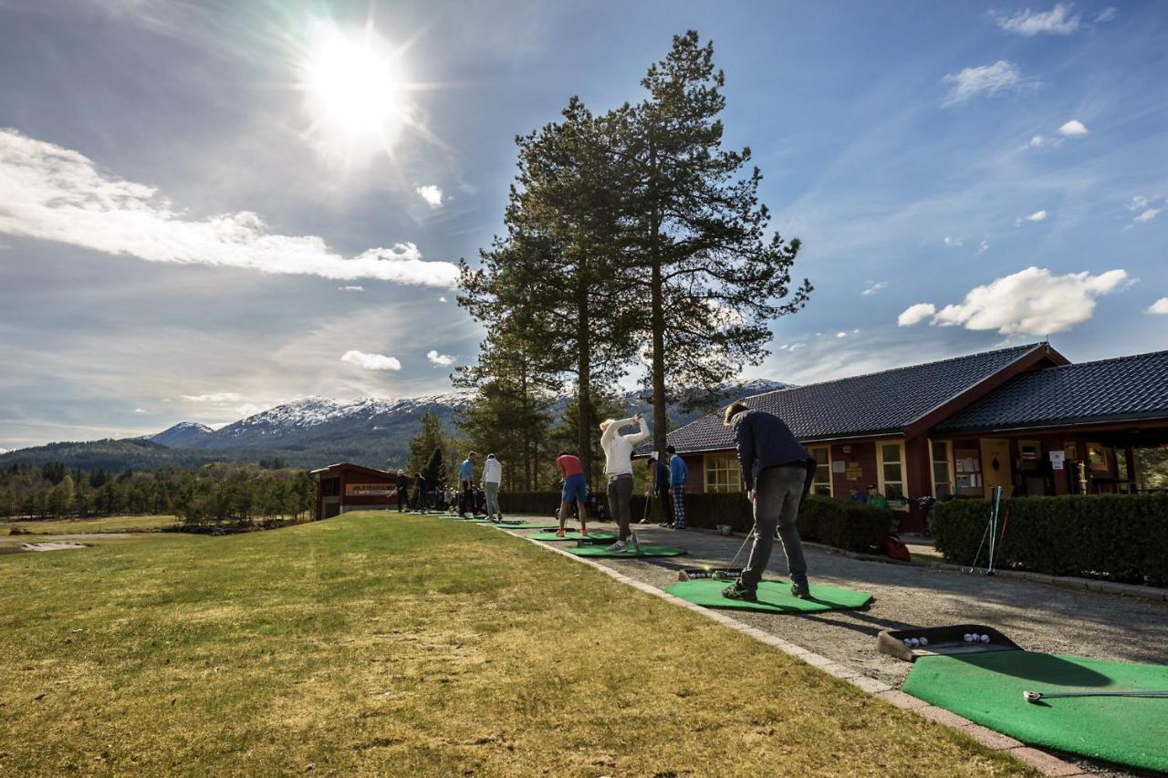 Jolstraholmen Camping Og Hytter Vassenden Bagian luar foto